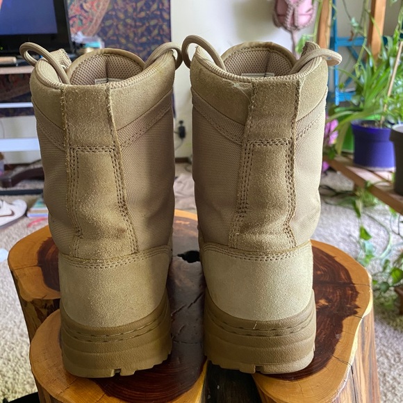 Original SWAT tactical boots just like new! sz 7